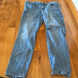 American Eagle Next Level Stretch Jeggings